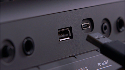 Immagine in evidenza di Connettività e output PSR-E583