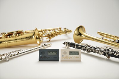 Esclusiva tecnologia di analisi del suono adatta all'ampia gamma di intonazioni e caratteristiche tonali degli strumenti a fiato e ad arco