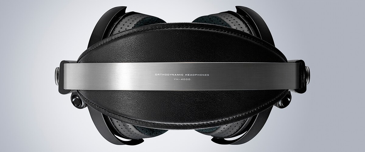 Close-up of the top of the headband for the YH4000 headphones